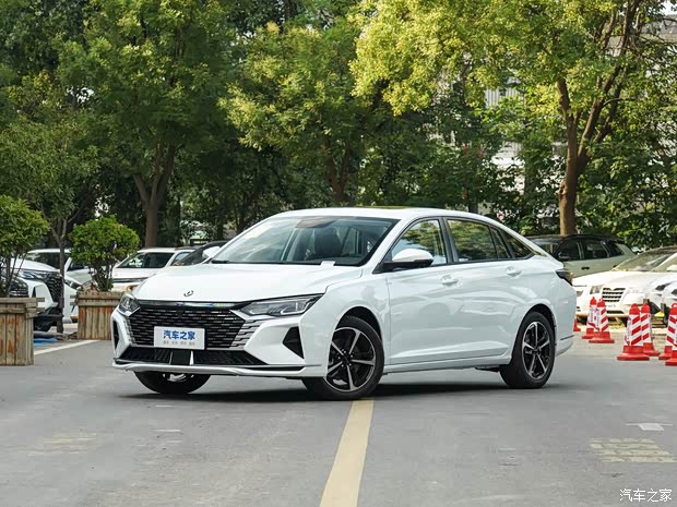 東風乘用車 奕炫MAX 2024款 1.5T 尊貴版