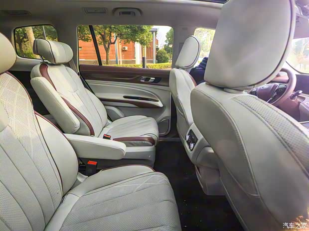 江鈴福特 領(lǐng)裕 2021款 基本型