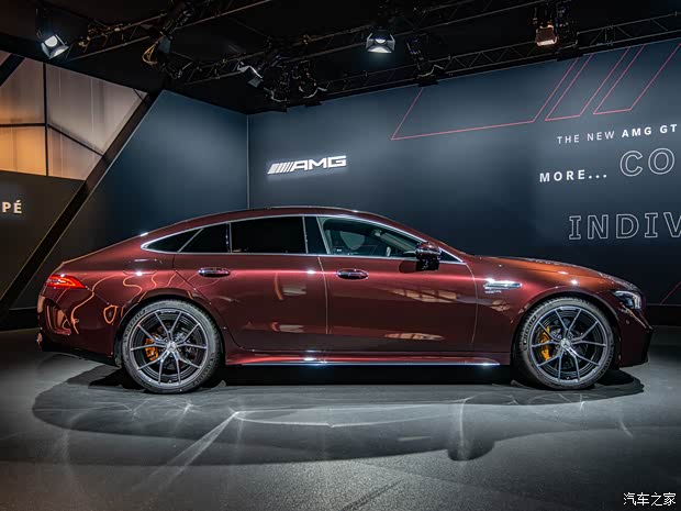 梅賽德斯-AMG AMG GT 2022款 AMG GT 53 4MATIC+ 四門跑車