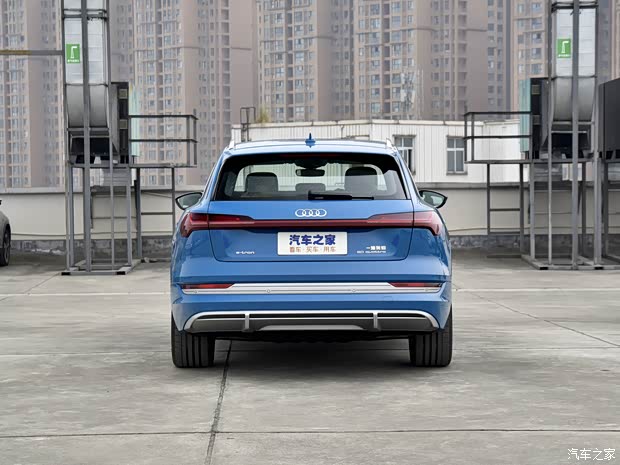 一汽-大众奥迪 奥迪e-tron 2021款 基本型 一汽-大众奥迪 奥迪e-tron 2021款 基本型