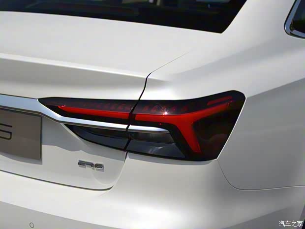 上汽集團(tuán) R汽車 ER6 2021款 新動(dòng)版 620km 智享版