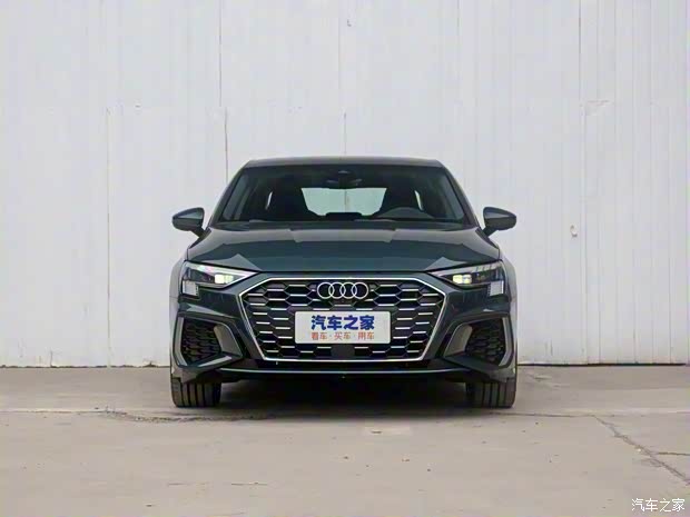 一汽-大众奥迪 奥迪A3 2021款 A3L Limousine 35 TFSI 豪华运动型 一汽-大众奥迪 奥迪A3 2021款 A3L Limousine 35 TFSI 豪华运动型