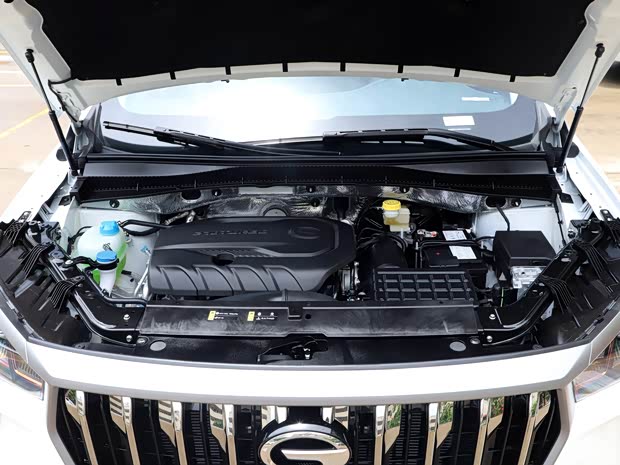 广汽乘用车 传祺GS4 2021款 PLUS 270T 自动星河版