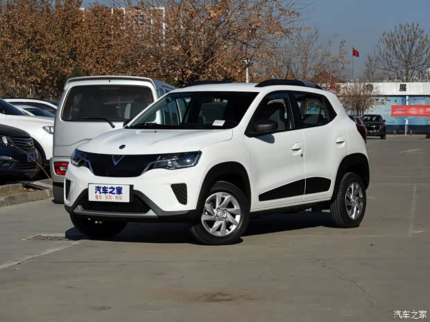 東風(fēng)日產(chǎn) 啟辰e30 2021款 精睿版 東風(fēng)日產(chǎn) 啟辰e30 2021款 精睿版