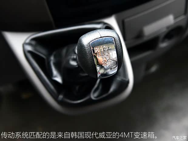 东风汽车 御风 2018款 2.5T物流车A100长轴高顶5-9座ZD25 国V