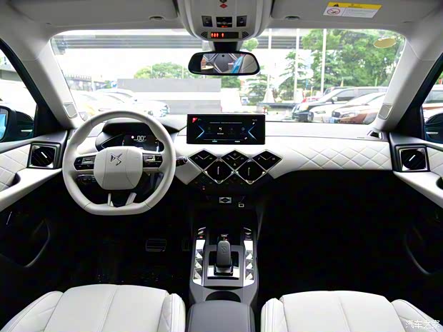 DS(进口) DS 3新能源 2021款 基本型