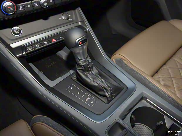 一汽奧迪 奧迪Q3 2024款 45 TFSI quattro 時尚動感型