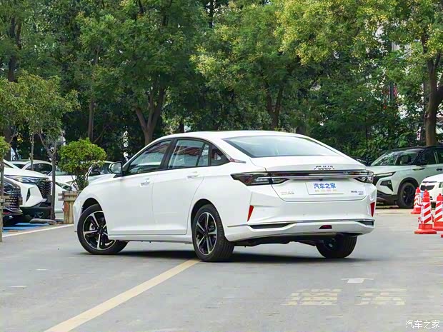 東風乘用車 奕炫MAX 2024款 1.5T 尊貴版