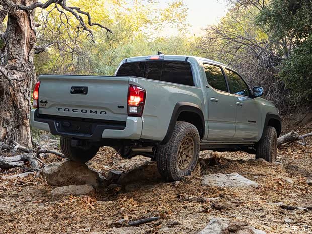豐田(進(jìn)口) Tacoma 2022款 Trail Edition