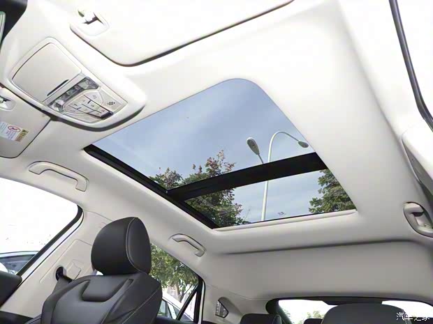 一汽奔騰 奔騰B70 2024款 2.0T