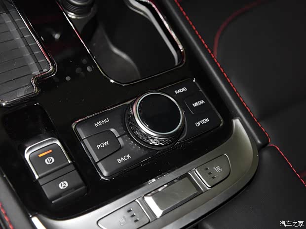 北京汽车 北京BJ40 2018款 Plus 2.3T 自动四驱基本型 北京汽车 北京BJ40 2018款 Plus 2.3T 自动四驱基本型