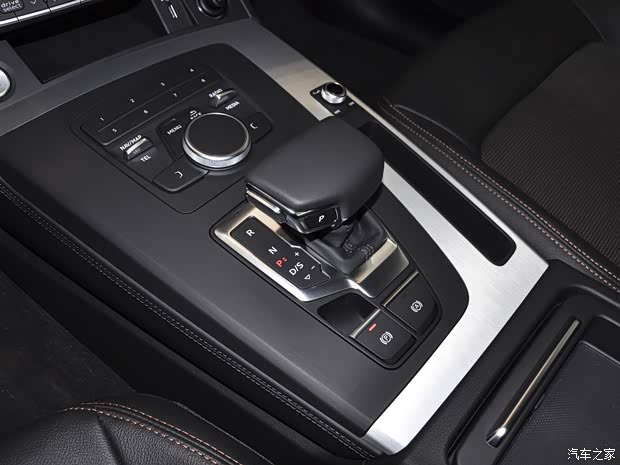 一汽-大众奥迪 奥迪Q5L 2020款 改款 40 TFSI 荣享进取型