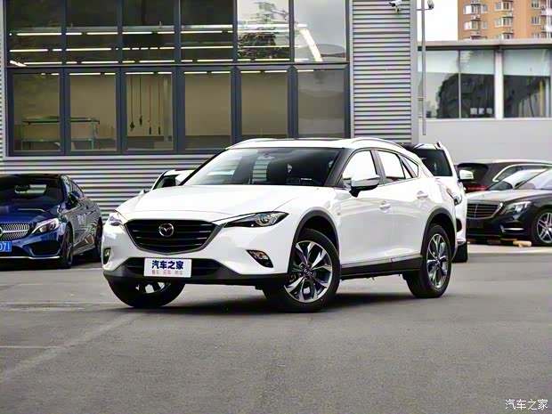 一汽馬自達 馬自達CX-4 2018款 2.5L 自動四驅(qū)藍天激情科技限量版 一汽馬自達 馬自達CX-4 2018款 2.5L 自動四驅(qū)藍天激情科技限量版