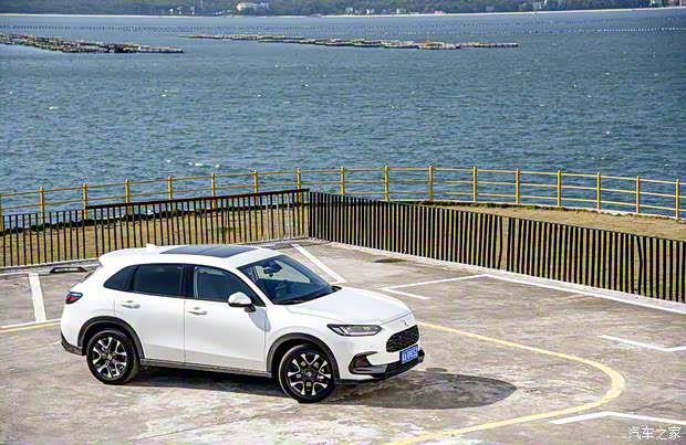 广汽本田 ZR-V 致在 2022款 1.5T CVT尊享版 广汽本田 ZR-V 致在 2022款 1.5T CVT尊享版