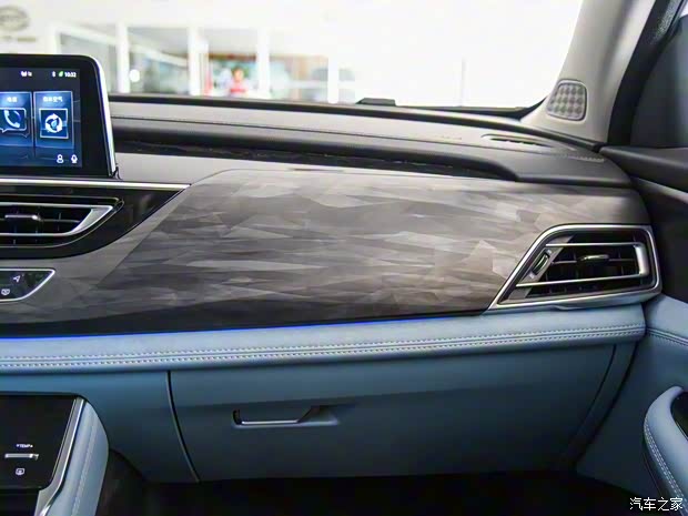 长安汽车 长安CS75 PHEV 2018款 基本型