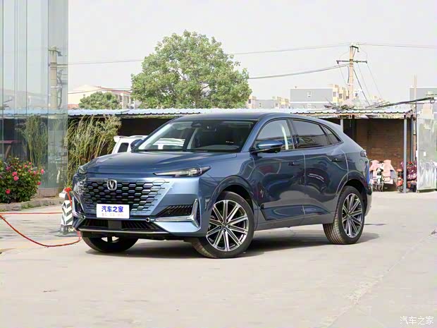 長安汽車 長安UNI-K 2021款 2.0T 全輪驅(qū)動(dòng)尊貴型