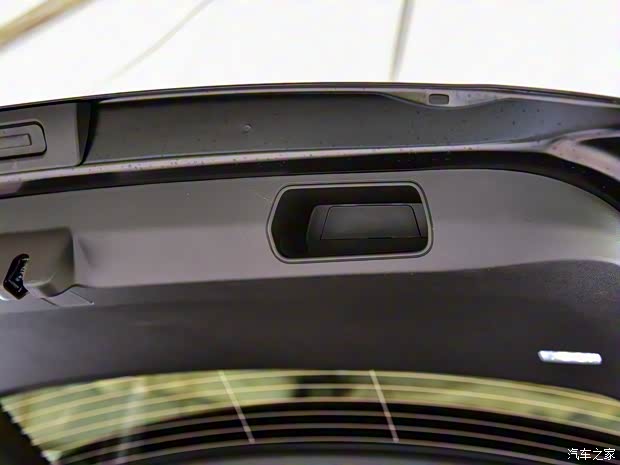 上汽通用別克 昂科旗 2020款 28T 兩驅(qū)豪華型