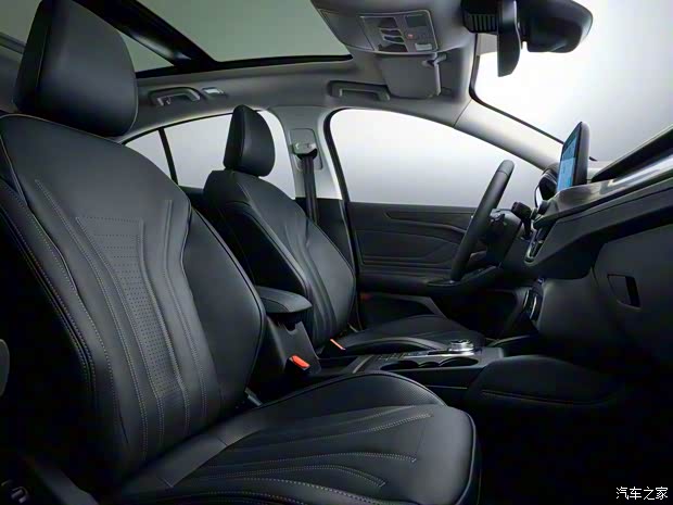 福特(进口) 福克斯(进口) 2018款 Vignale