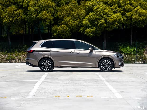 上汽大眾 Viloran 2020款 380TSI 尊貴版