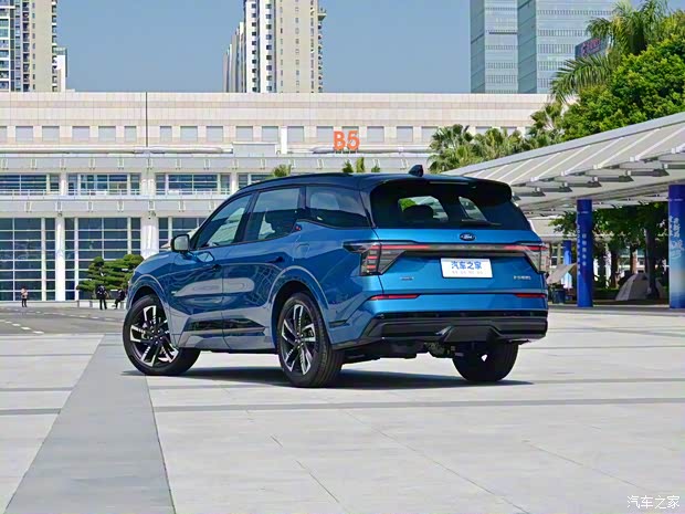 长安福特 锐界 2023款 锐界L 2.0T EcoBoost E-混动四驱七座 STLine 长安福特 锐界 2023款 锐界L 2.0T EcoBoost E-混动四驱七座 STLine