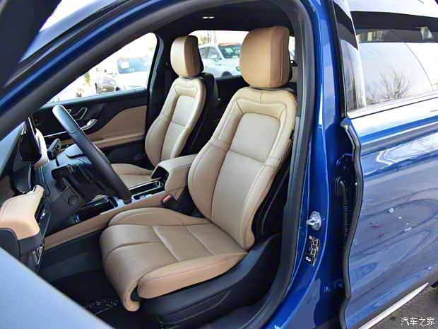 长安林肯 冒险家 2020款 2.0T 四驱尊耀版