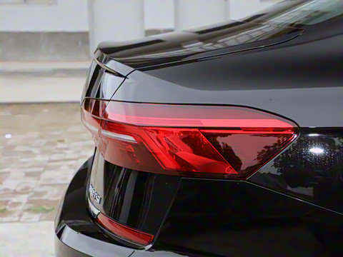 2020款 改款 380TSI 豪华版 国VI 2020款 改款 380TSI 豪华版 国VI