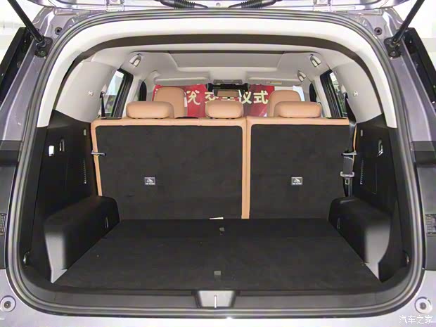 长城汽车 哈弗H5 2023款 2.0T 汽油中配版 长城汽车 哈弗H5 2023款 2.0T 汽油中配版