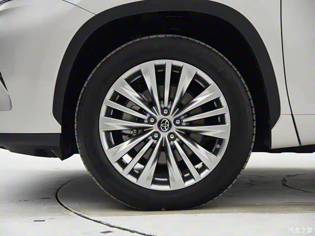 廣汽豐田 漢蘭達(dá) 2022款 雙擎 2.5L 四驅(qū)至尊版 7座