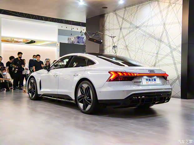 奧迪(進(jìn)口) 奧迪e-tron GT 2021款 基本型