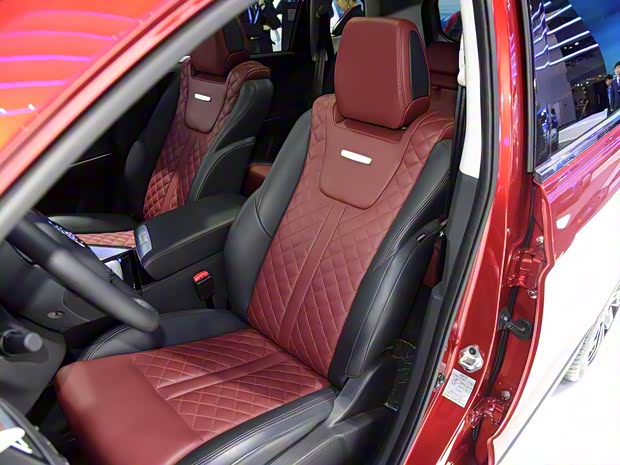 东风风行 风行T5 2018款 基本型 东风风行 风行T5 2018款 基本型