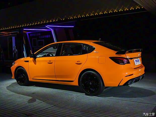 上汽集团 名爵6 2021款 Pro 1.5T 自动Trophy智驾旗舰版 上汽集团 名爵6 2021款 Pro 1.5T 自动Trophy智驾旗舰版