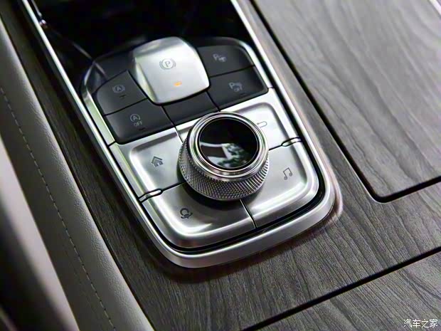 江铃福特 领裕 2021款 EcoBoost 225 尊领型PLUS 7座 江铃福特 领裕 2021款 EcoBoost 225 尊领型PLUS 7座