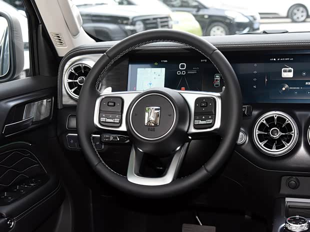 长城汽车 坦克300 2021款 越野版 2.0T 征服者