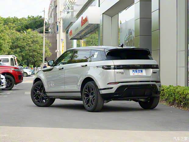 奇瑞捷豹路虎 揽胜极光 2021款 极光L 249PS R-Dynamic HSE