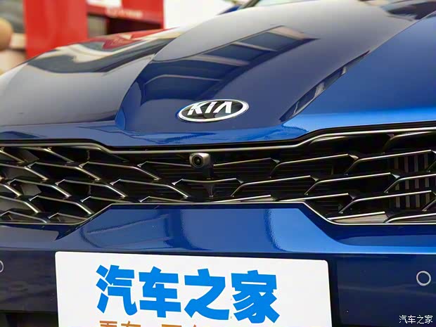 东风悦达起亚 起亚K5 2020款 韩版展车