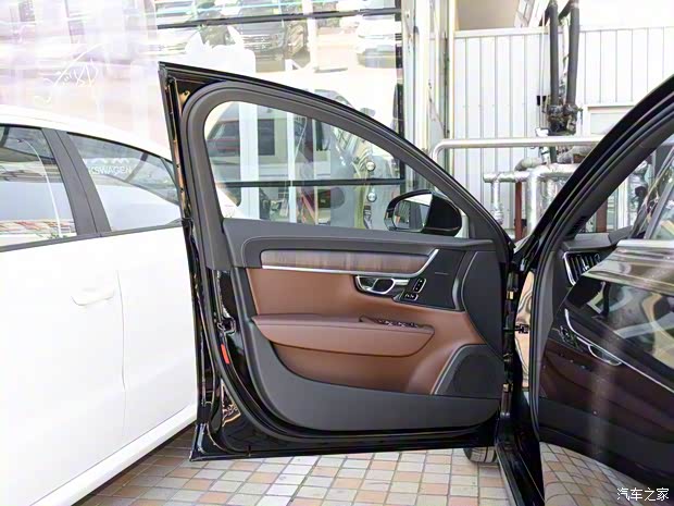 沃尔沃亚太 沃尔沃S90 2022款 B5 智远豪华版