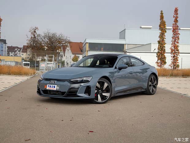 奥迪(进口) 奥迪e-tron GT 2023款 Launch Edition