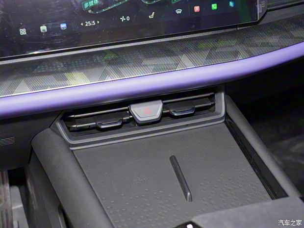 長安汽車 長安UNI-T 2023款 運(yùn)動(dòng)版 基本型