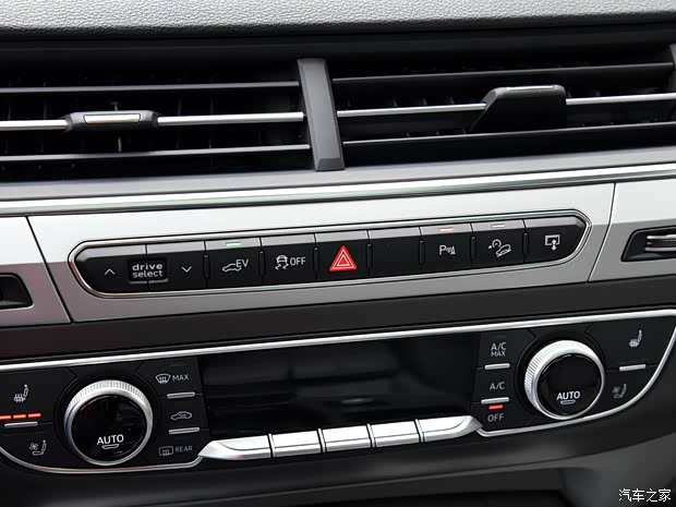 奥迪(进口) 奥迪Q7新能源 2017款 45 e-tron 奥迪(进口) 奥迪Q7新能源 2017款 45 e-tron