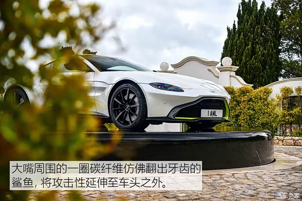 阿斯頓·馬丁 V8 Vantage 2018款 4.0T V8