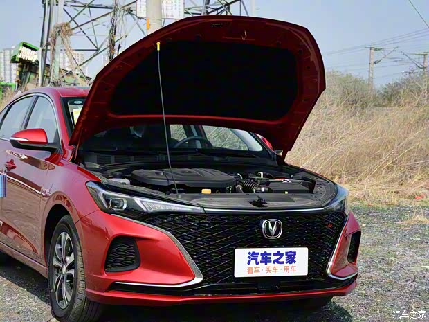 長(zhǎng)安汽車 逸動(dòng) 2020款 PLUS 藍(lán)鯨NE 1.4T GDI DCT尊貴型