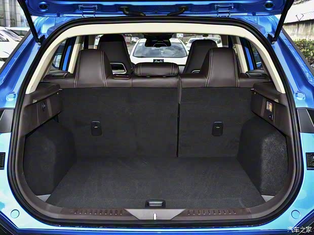 一汽奔腾 奔腾T77 2020款 Pro 280 TID 自动尊贵型