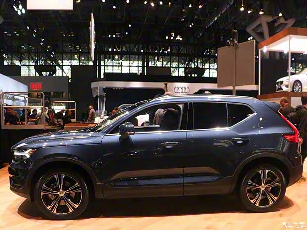 沃尔沃(进口) 沃尔沃XC40 2018款 Inscription 沃尔沃(进口) 沃尔沃XC40 2018款 Inscription