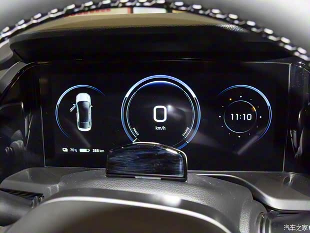 广汽埃安 AION S 2021款 Plus 基本型