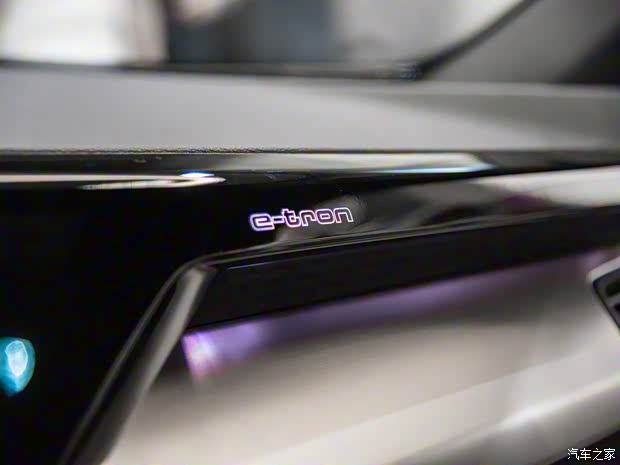 奧迪(進(jìn)口) 奧迪e-tron GT 2021款 基本型