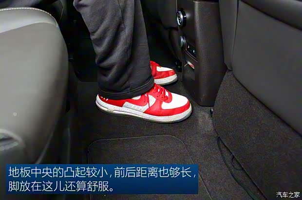 雷诺(进口) Espace 2018款 TCe 300 雅颂巴黎版 雷诺(进口) Espace 2018款 TCe 300 雅颂巴黎版