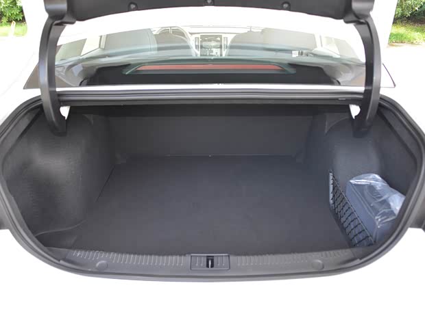 上汽集團(tuán) R汽車 ER6 2021款 新動(dòng)版 620km 智享版