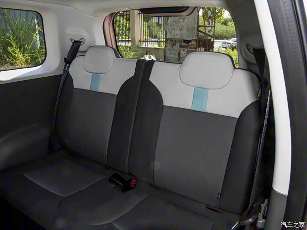 長安汽車 長安Lumin 2023款 205km 香沁款