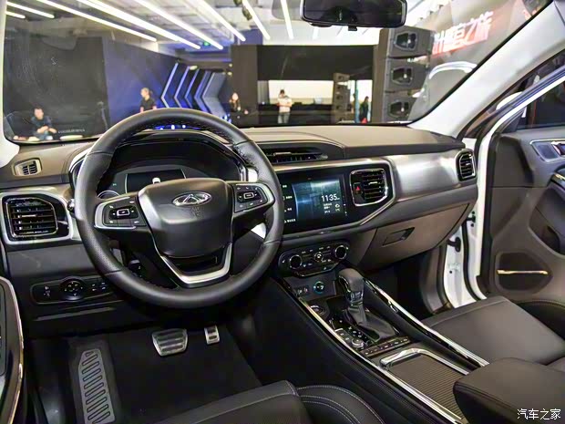 奇瑞汽车 瑞虎8 2018款 1.5T 自动旗舰型