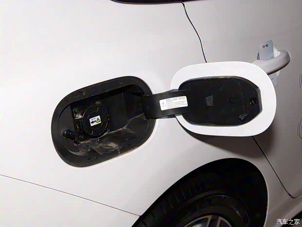 比亚迪 秦Pro新能源 2019款 DM 超能版 1.5TI 自动智联劲享型 国VI 比亚迪 秦Pro新能源 2019款 DM 超能版 1.5TI 自动智联劲享型 国VI